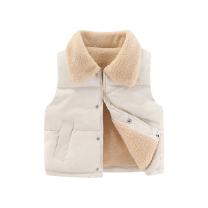Chaleco Acolchado para Mujer con Cuello de Piel Sintética, Cierre de Botones, Invierno, Relleno de Poliéster, Corto - Product Image 2