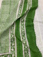 Couvre-lit/Plaid/Couette Kantha brodé floral 100 % coton, fait main en Inde, écologique, imprimé au bloc, pour la maison et l'hôtellerie (vente en gros)