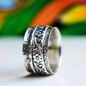 Flower <b>Spinner</b> <b>Ring</b> Floral Fidget <b>Ring</b> Handmade Anxiety Relief <b>Ring</b> Boho Statement Jewelry Meditation <b>Spinner</b> Unisex <b>Ring</b> - Product Image 1