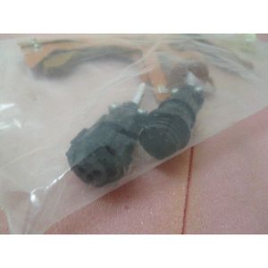 3 AMAT 0020-14013 Bumper End Effector - อุปกรณ์และชิ้นส่วนเซมิคอนดักเตอร์ระดับโลกที่เชื่อถือได้ - Product Image 3