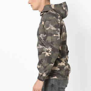 Sudadera con capucha de camuflaje personalizada de moda para hombre, estilo moderno, para gimnasio y fitness. - Product Image 2