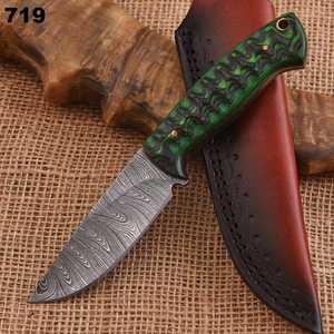 Couteau de chasse artisanal en acier Damas, manche en Micarta, design personnalisé, étui en cuir inclus. - Product Image 3