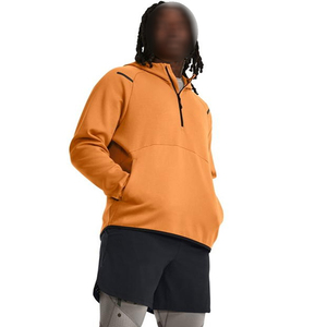 Ensemble de survêtement pour homme, sweat à capuche à col mi-zippé et manches longues, avec short de sport, disponible en différentes couleurs. - Product Image 1