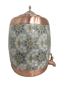 Distributeur d'eau en cuivre pur imprimé de qualité supérieure de 8 litres / Matka avec robinet anti-fuite, design classique pour la maison et le bureau, bienfaits ayurvédiques pour la santé - Product Image 4