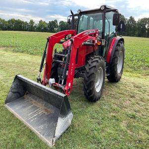 Tractores Massey Ferguson 4X4 de Primera Calidad, Entrega Rápida, 70hp, 80hp, 100hp, 120hp, Compre Ahora, Precio Accesible, Todos los Modelos - Product Image 3