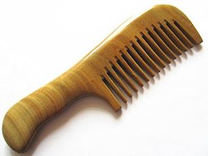Peine de Madera Tallado a Mano al por Mayor, Herramienta Duradera para Peinar, Desenredar y Cuidar el Cuero Cabelludo, Disponible a Precio de Mayoreo - Product Image 6
