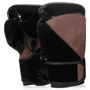 Gants de combat d'entraînement professionnels sur mesure, respirants, pour MMA et boxe, nouveau design, 100% cuir, toutes saisons, fabriqués au Pakistan - Product Image 1