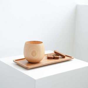Plateau de service en bois. Design de style moderne campagnard. Motif de couleur unie. Nettoyage facile. Léger. Compatible lave-vaisselle. Finition polie. - Product Image 5