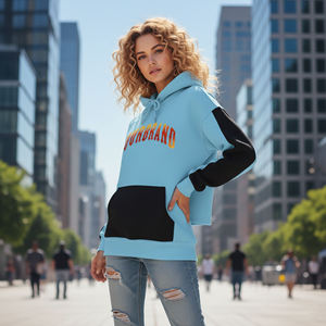 Sudadera con Capucha Azul Claro de Alta Calidad para Mujer, Manga Larga, Tejido de Algodón, Informal, para Otoño, con Logotipo Frontal y Bolsillos - Product Image 3