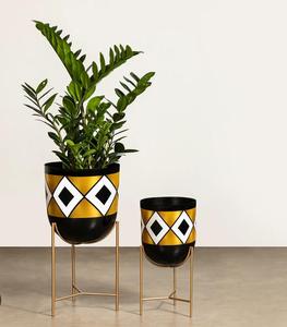 Macetas colgantes de Metal de alta calidad, diseños de moda para balcón y sala de estar, eleva tu espacio, función de maceta, uso en el jardín - Product Image 4