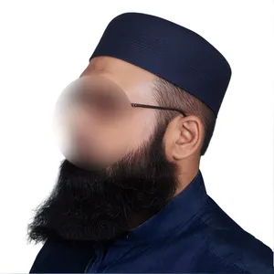 Accessoires musulmans matelassés de qualité supérieure, bonnets de prière Kufi pour hommes, parfaits et confortables, chapeaux seau - Product Image 1