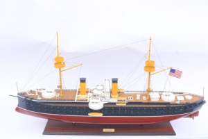 Maquette historique du navire de guerre espagnol Pelayo en bois, fabriquée à la main - Modèle réduit de la marine de 1888 pour la décoration de la maison ou du bureau - Product Image 5