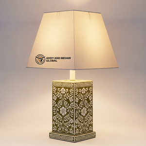 Lanterne de table artisanale verte à motifs floraux avec incrustations en os et abat-jour en tissu, lampe décorative de chevet pour salon et décoration intérieure - Product Image 1