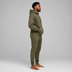 Survêtement homme personnalisé effet usé, en matière douce, design moderne, coupe confortable, couleurs personnalisables et finitions premium - Product Image 2