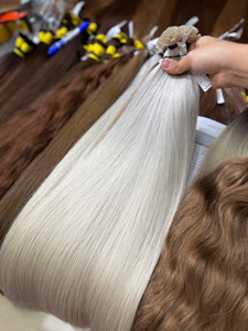Extensions de cheveux humains Remy vietnamiens, trame plate, lisses, blond clair, pointes pleines, double trame machine, longueur 65 cm - Product Image 1