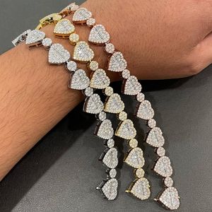 กำไลข้อมือเพชรโมอิสซาไนต์ VVS แบบ Iced out Cuban link ทอง 10k สไตล์ฮิปฮอป กำไลข้อมือแบบ Miami Cuban ขนาด 18 มม. - Product Image 3