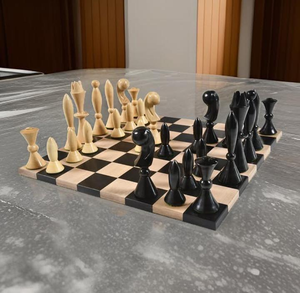 Neues Design Weiß & Schwarz Reise-Schachbrettspiel mit Insekten-Harzfiguren Echte Skorpion-Exemplare - Product Image 3