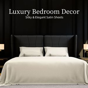 Set di lenzuola in microfibra 4 pezzi per letto matrimoniale, finitura spazzolata, resistente al restringimento e allo sbiadimento, facile da pulire, copripiumino (Bianco) - Product Image 1