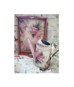 Bidon d'eau galvanisé décoré en émail avec de fins détails floraux pour les maisons d'inspiration antique et les amateurs de jardinage - Product Image 1