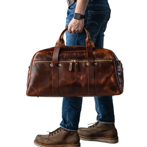 Bolsa de Deporte de Cuero Vintage, Bolsa de Viaje, Bolsa de Fin de Semana, Amplio Interior, Correa de Hombro Desmontable, Impermeable - Product Image 1