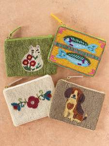 Unique Artisan Embroidery Coin Pouch with Intricate Beadwork and Elegant Traditional Craftsmanship - Product Image 4