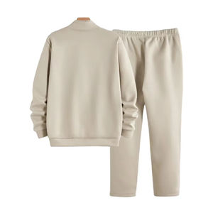 Conjunto Deportivo de Hombre de Calidad Profesional, 100% Algodón, Nuevo, Alta Calidad, Disponible al por Mayor, Precios Razonables, Sudaderas con y sin Capucha - Product Image 2