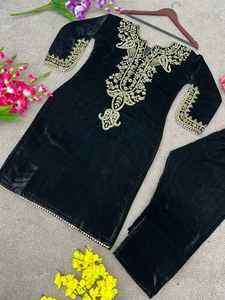 Conjunto de Top y Pantalón de Terciopelo para Mujer, Diseño de Fiesta, Bordado Intenso, Estilo Moderno Indio-Pakistaní, Marca BLOSSOM FABRIC - Product Image 5