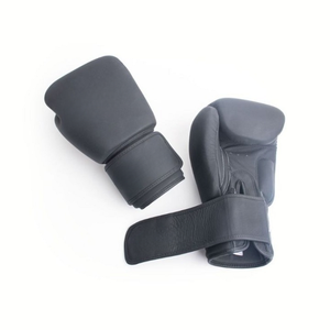 Guantes de Boxeo de Piel Sintética PU de Diseño Moderno para Hombre y Mujer, con Logotipo Personalizado, para Entrenamiento Profesional y Uso en Exteriores - Product Image 2