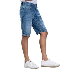 Achetez des shorts en denim délavé personnalisés pour hommes, style streetwear, denim baggy pour hommes - Product Image 1