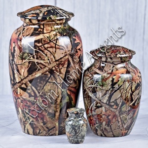 Urna de cremación de aluminio hecha a mano con diseño moderno Recuerdo conmemorativo perfecto por Axiom Home Accents - Product Image 5