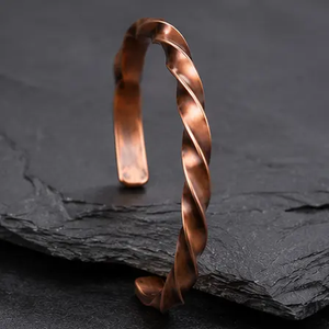 Pulsera de Cobre Puro Ajustable Hecha a Mano, Joyería Artesanal Tradicional, Accesorio de Moda para Mujeres y Hombres - Product Image 4
