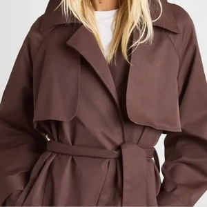 Manteaux Trench de Luxe Personnalisés en Laine Peignée – Manteau Long Chaud d'Hiver pour Hommes et Femmes en Cachemire et Laine - Product Image 4