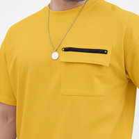 Conjunto Casual de Dos Piezas para Hombre, Camiseta de Cuello Redondo y Pantalones Cortos, Color Amarillo Sólido, Tejido de Rizo, Secado Rápido, Transpirable, Estilo Vintage para Verano