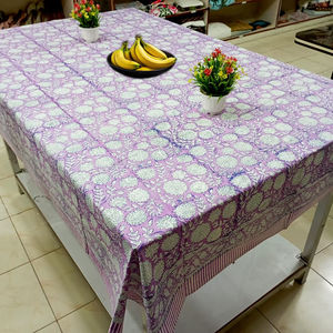 Mantel de Algodón con Estampado Floral Artesanal al por Mayor - Cubierta Ecológica y Duradera para Mesa de Comedor en el Hogar y Restaurantes - Product Image 1