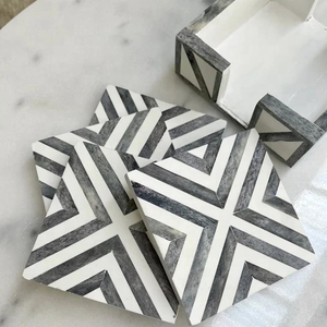 Ensemble de sous-verres en bois incrustés d'os réutilisables forme carrée support en métal Table de petit déjeuner pièce maîtresse en verre Unique nouveau modèle - Product Image 3