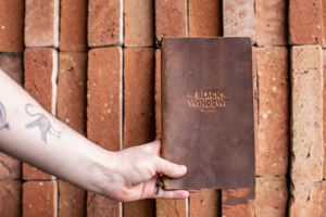 Porta Menús de Cuero Genuino de Lujo para Restaurante, Cafetería, Bar, Mesa de Comedor, Exhibición de Menús LMC-0154 - Product Image 4