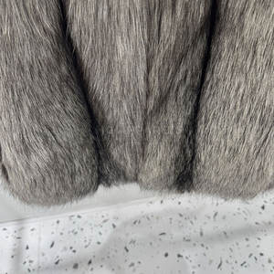 Elegante Chaqueta de Piel Sintética para Mujer, MOQ Bajo, Tejido Premium, Felpa, Cálida, Ecológica, Ligera, Suave al Tacto, Acogedora - Product Image 5