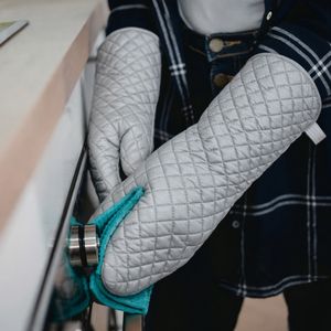 Gant de cuisine matelassé 100% coton résistant à la chaleur - Product Image 4