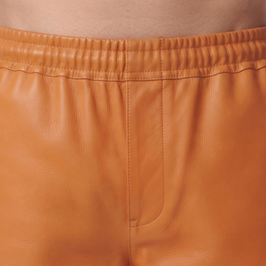 Shorts amples et décontractés en similicuir PU pour homme, taille mi-haute avec cordon de serrage, style urbain, coupe ample, coupe-vent et imperméables, vente en gros - Product Image 4