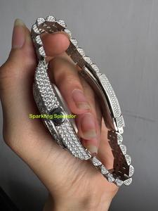 Reloj de pulsera analógico de acero inoxidable con diamantes de moissanita de alta calidad, claridad VVS, estilo Iced Out, para hombre, regalo para fiestas de hip hop. - Product Image 3