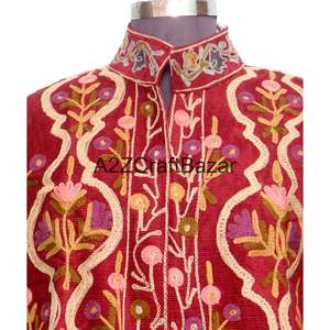 Chaqueta Acolchada con Botones y Bordado Floral, Forro de Algodón a Rayas, Hecha a Mano, para Invierno y Otoño, de Secado Rápido, Ecológica y Transpirable - Product Image 3