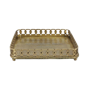 Bandeja de Servicio de Metal de Lujo al por Mayor con Diseño de Tallado, Forma y Tamaño Personalizables a Precio Competitivo - Product Image 1