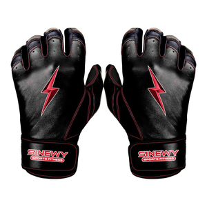 ถุงมือตีเบสบอลสีดำ Sinewy Sports Fitness พร้อมโลโก้สายฟ้าสีแดง ปิดด้วยแถบตีนตุ๊กแก สำหรับผู้ใหญ่ทุกเพศ - Product Image 4