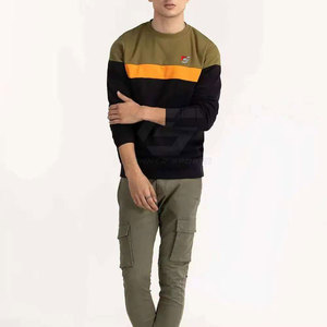 Sudadera Básica Extra Grande para Hombre, Ligera, 100% Algodón, Cuello Redondo, con Logotipo Personalizado - Product Image 2