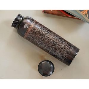 Termo Clásico de Cobre de 17 cm, Doble Pared Aislada, Botella de Agua para Senderismo al Aire Libre, Diseño Floral Negro - Product Image 4