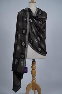 Écharpe VIC pour femme en cachemire et laine fine, modèle Chinar Jk Booti, 70x200 cm, respirante, pour usage quotidien en extérieur, hiver VIC-CFW-CJB-007 - Product Image 4