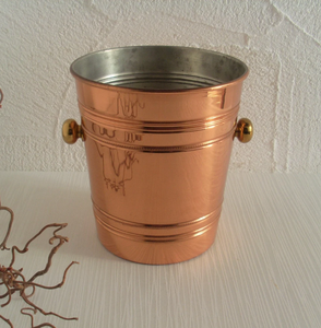 Cubo de Hielo de Aluminio con Acabado Plateado de Lujo, Diseño Atractivo de Alta Demanda para Enfriador de Vino, Champán y Bebidas - Product Image 2