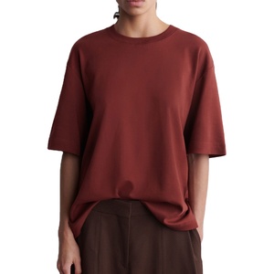 Camiseta Premium Extra Grande para Hombre, Fabricada en Algodón, Corte Holgado, Estilo Urbano Minimalista - Product Image 1
