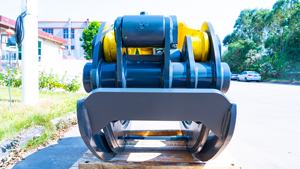 XUVOL haute efficacité mécanisation agricole chargeur pelle <span class=keywords><strong>à</strong></span> bois grue hydraulique rotateur grappin <span class=keywords><strong>à</strong></span> grumes - Product Image 4