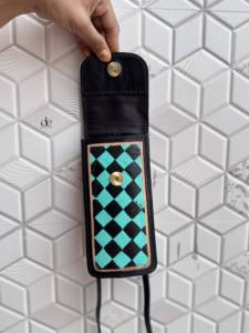 Bolso de Mano de Lujo para Teléfono, Bolso de Cuero Tallado a Mano, Bolsos Pequeños con Patrón de Damas, Bolsa de Diseño Único - Product Image 4